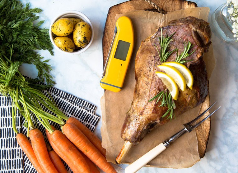 Rosemary & Lemon Roast Leg of Lamb with Gravy
