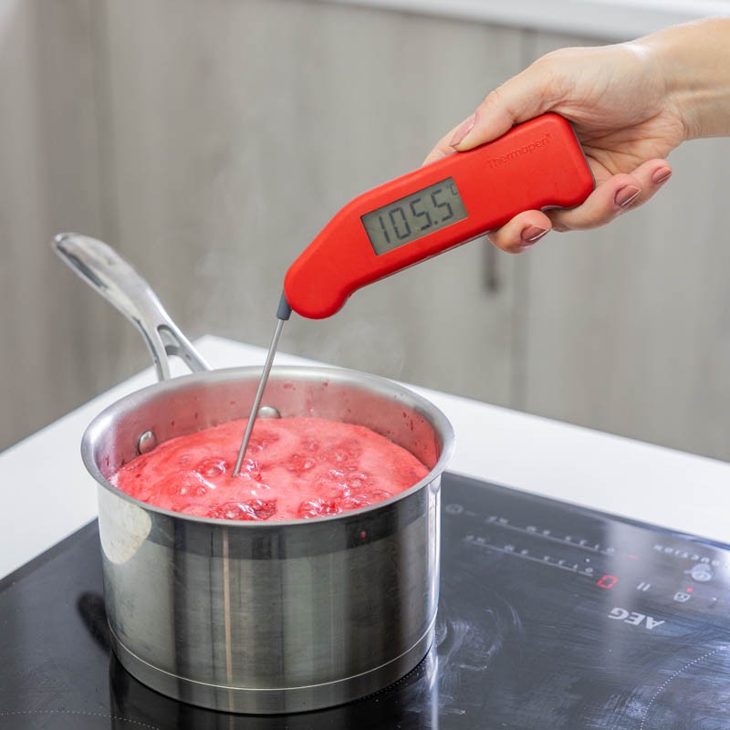 Thermapen® Classic Thermometer - Red