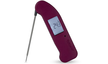 Link to Thermapen Thermometers with the image of British Racing Green coloured Thermapen ONE