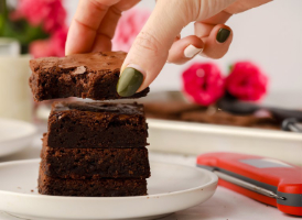 Air fryer Chocolate Brownies Two Ways — Cakey & Fudgy