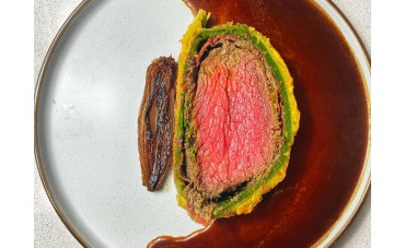 Mike Tomkins' Ultimate Beef Wellington