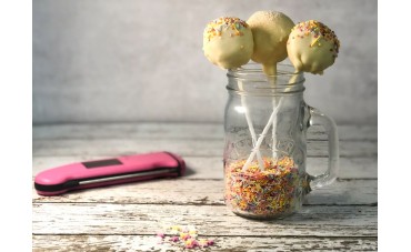 Chocolate-Covered Cake Pops