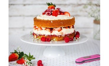 Victoria Sponge Cake with Homemade Jam & Italian Buttercream