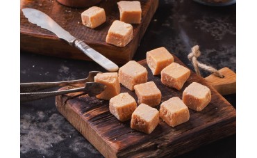 Simple Vanilla Fudge by Baking Bar