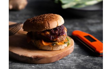 Asian-Style Steamed Pork Burgers with Poke Marinaded Vegetables